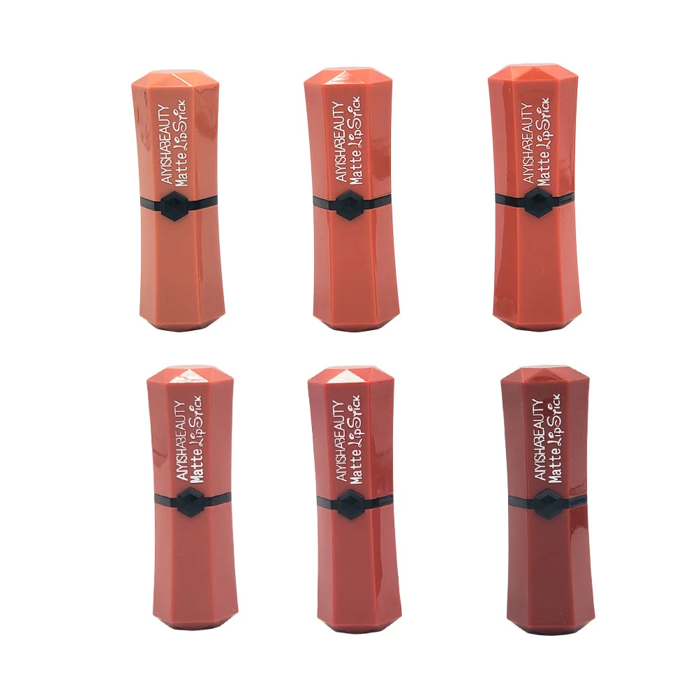 1pza Labial en barra retráctil con efecto matte, variedad de tonos / …