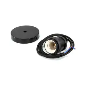 Socket metálico con cable tipo cuerda y base colgante en color negro …
