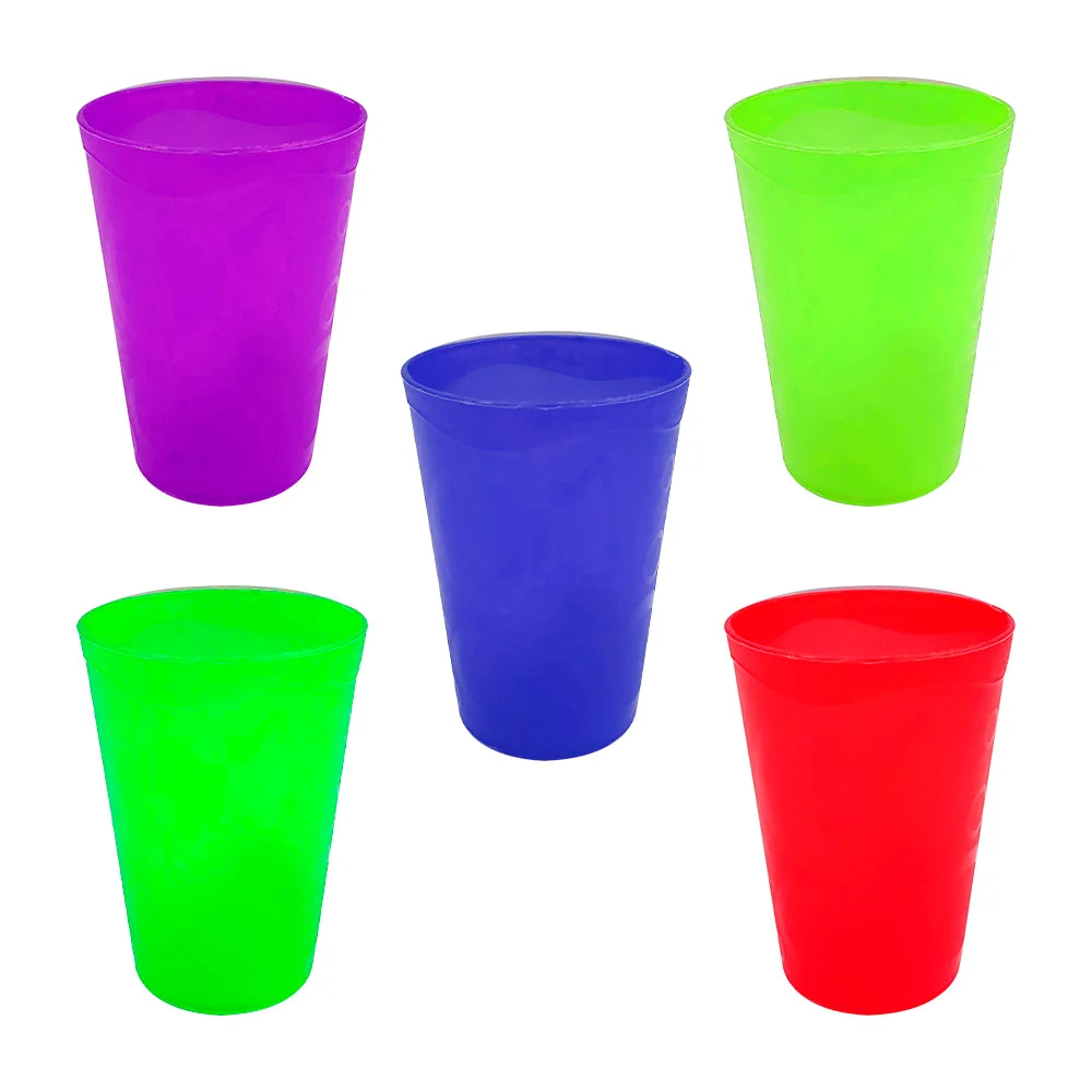 Vaso de plástico chico con diseño de círculos, variedad de colores / …