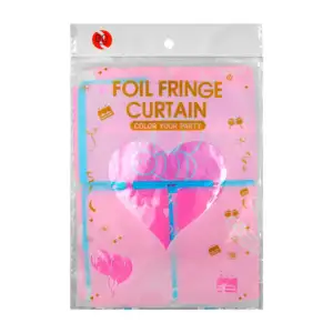 Cortina para fiesta con diseño a cuadros grandes con perforado de cru…