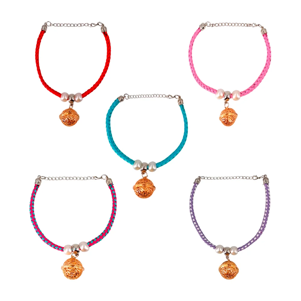 1pza Collar de lazo tipo piel sintética trenzado con cascabel dorado …