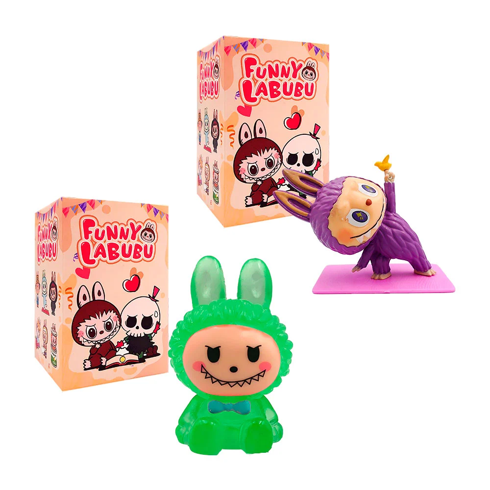 Mini juguete coleccionable con diseño de labubu en posición de yoga o…
