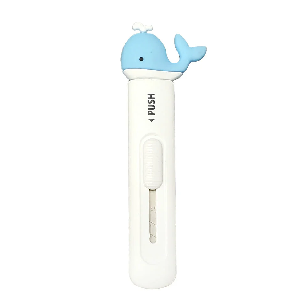 1pza mini cutter con diseño de ballena, variedad de colores / s-9603