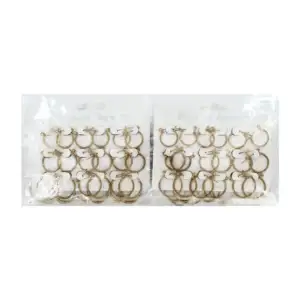 Paquete con 12 blister de 9 pares de aretes de fantasia en color plat…