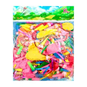 Paquete con globos de colores para fiesta con soplador tipo silbato y…