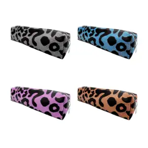1pza Lapicera mediana rectangular con cierre y estampado de manchas -…