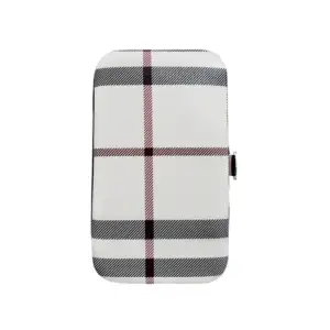 Mini estuche con 2 cortaúñas y 4 accesorios metálicos para realizar m…