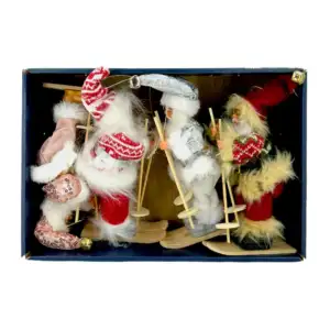 Paquete con 4 adornos colgantes decorativos con diseño de santa esqui…