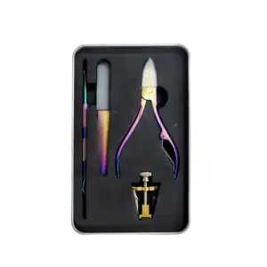 Estuche de manicure con lima, 1 alicata, 1 empujador de uñas y 1 apar…