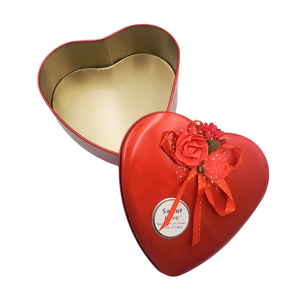 Estuche metálico en forma de corazón con listón y flores de foamy, 12…