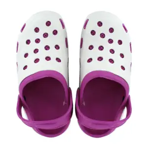 Par de sandalias tipo crocs sin diseño, variedad de colores y tallas …