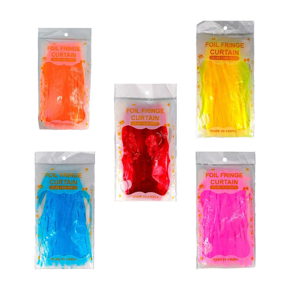 Cortina foil fringe curtain plastificada en tonos pastel o fluorescen…