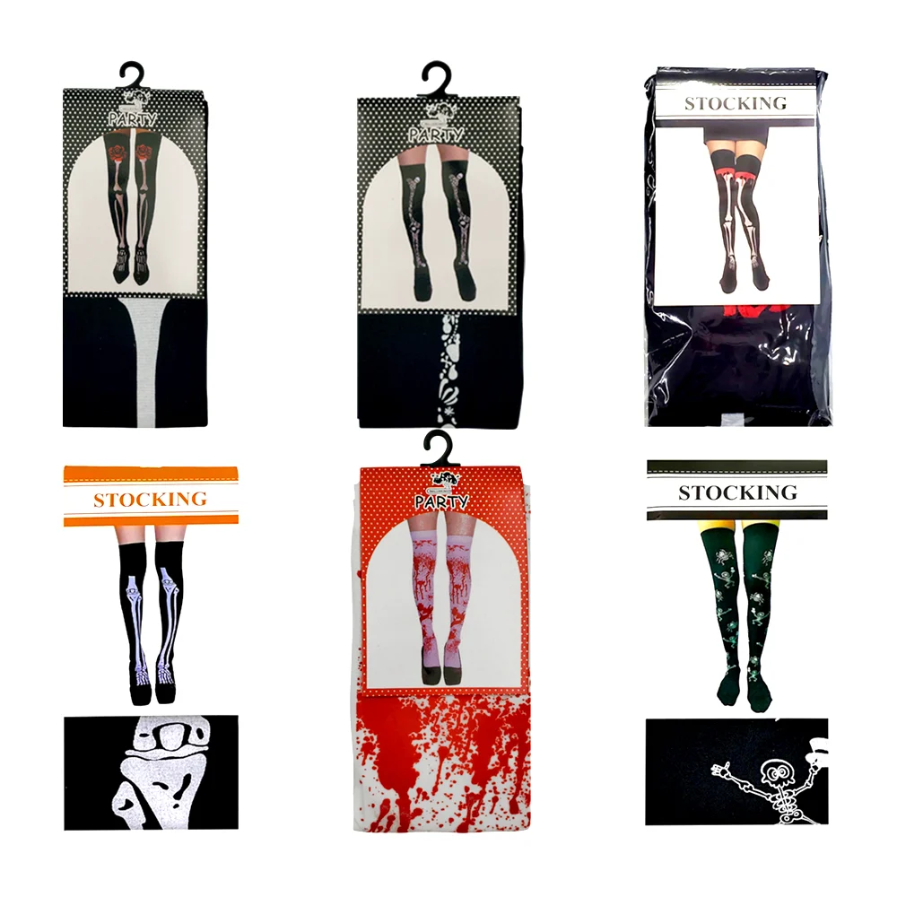 Par de medias con estampado de halloween, variedad de diseños / stock…