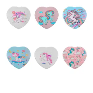 1pza Espejo de bolsillo con forma de corazón y estampado de unicornio…