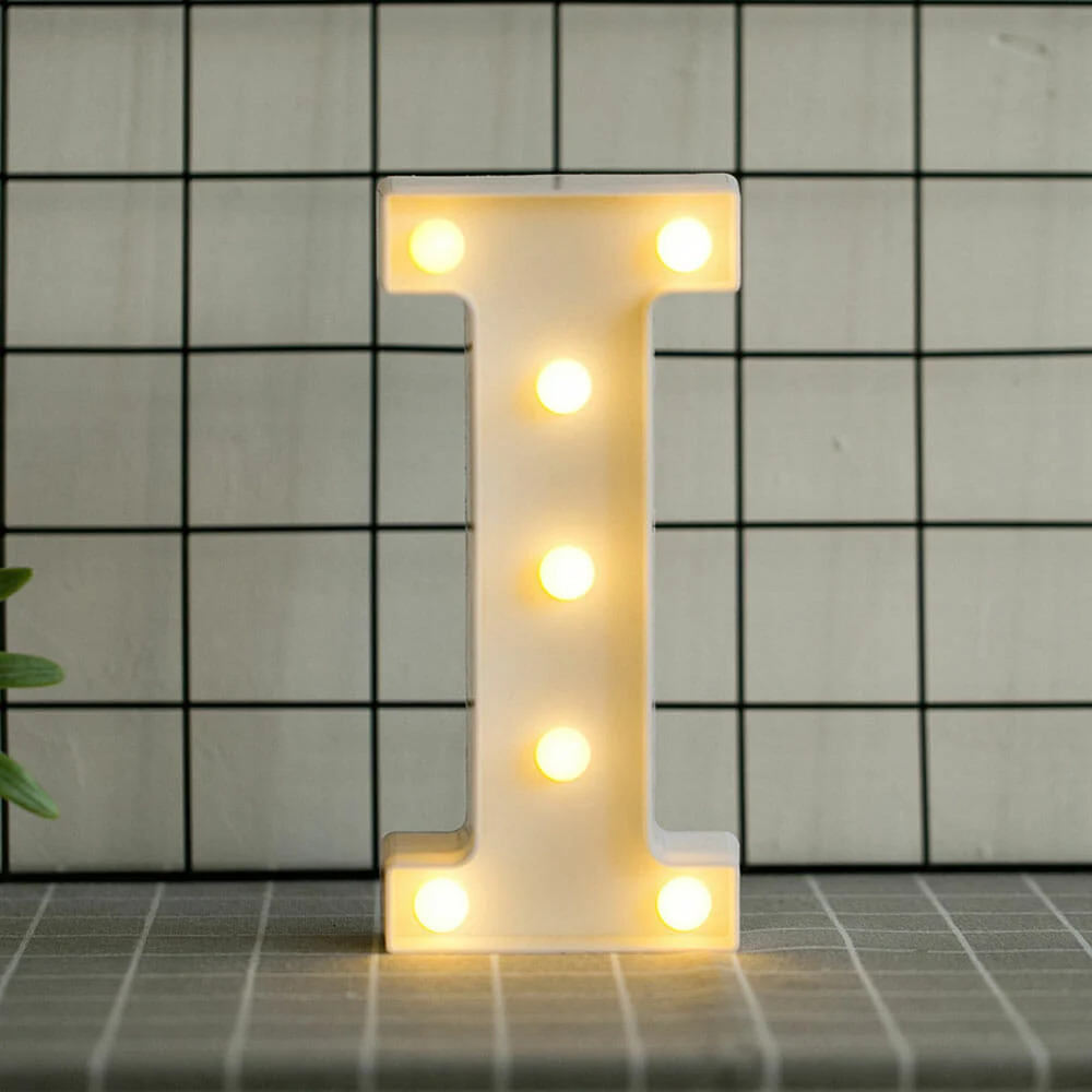 Lámpara de escritorio, con diseño de la letra I / led.54.i