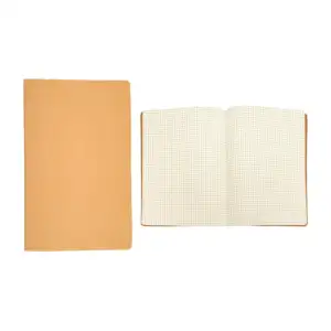 Cuaderno / libreta cosida a4 de pasta blanda de cartón y 34 hojas de …
