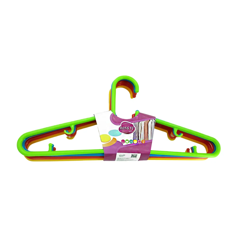 Paquete con 5 ganchos de plástico multicolor para colgar la ropa / ho…