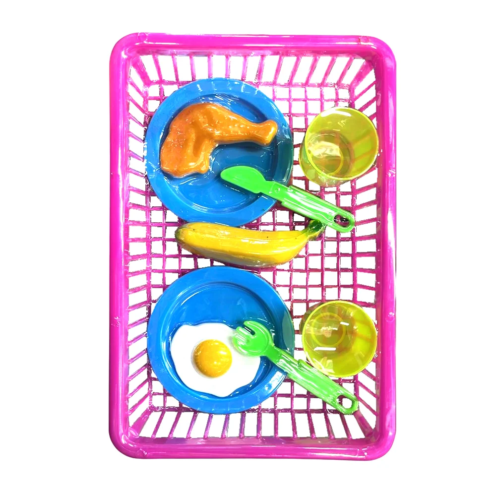 Canasta de plástico con juguetes tipo comida, variedad de accesorios …