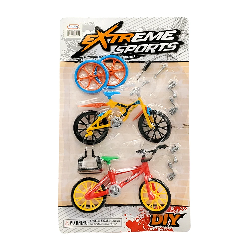 Blíster de dos mini bicicletas deportivas plásticas con piezas interc…
