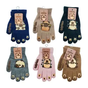 Par de guantes infantiles, afelpados con estampado de capibara, varie…