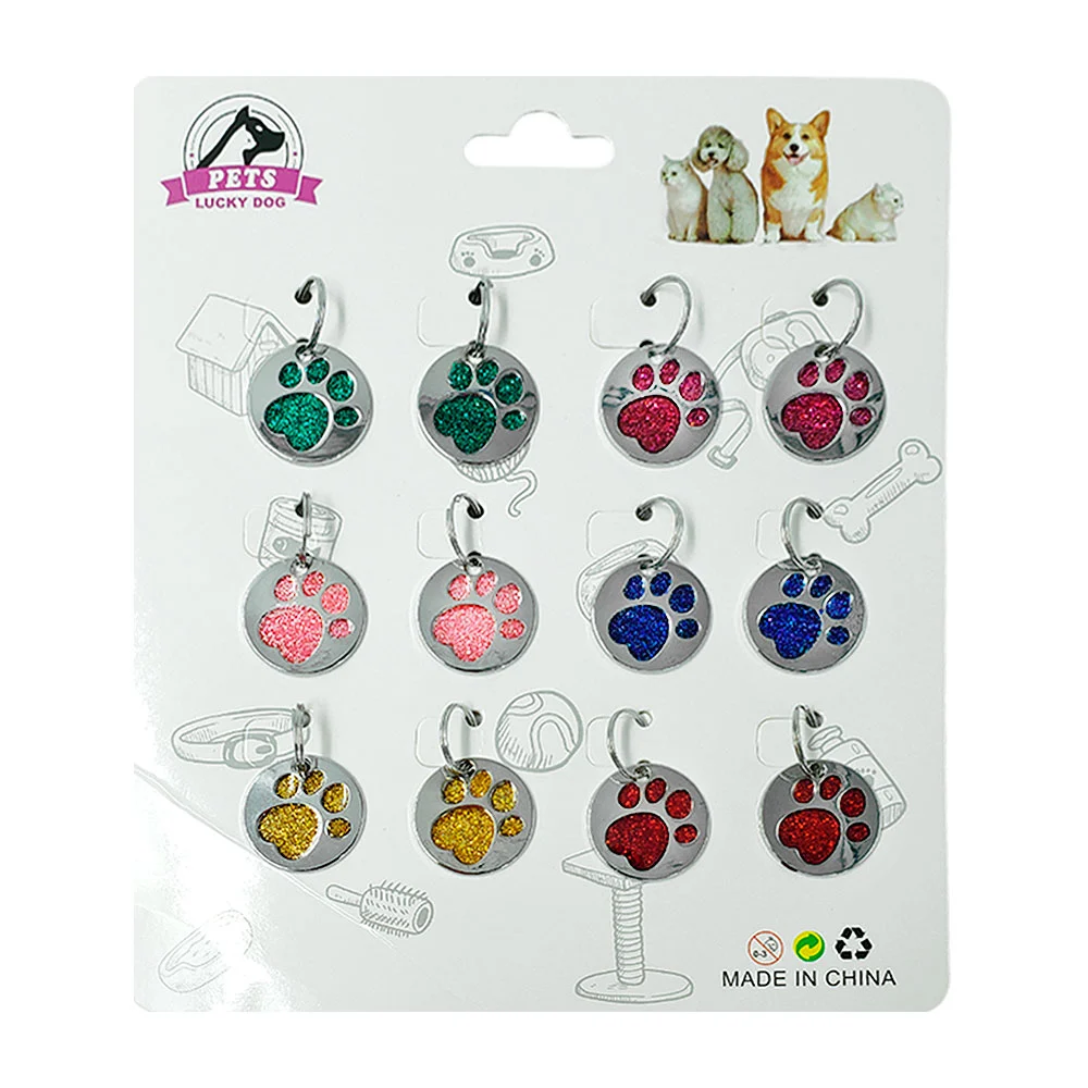 Planilla con 12 placas metálicas para mascota, con bordado de huella …