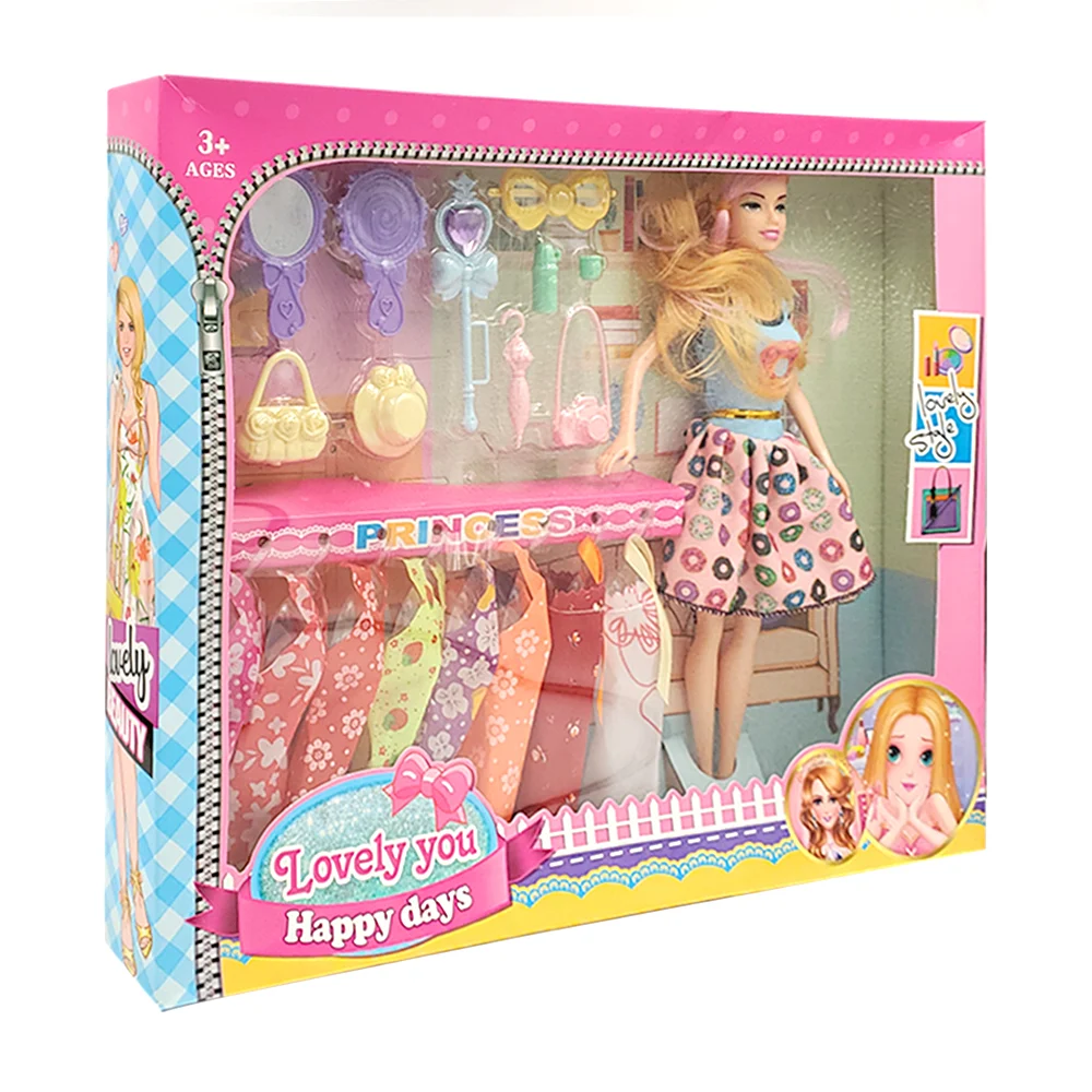 Muñeca lovely you happy days con diversos accesorios y vestidos, vari…