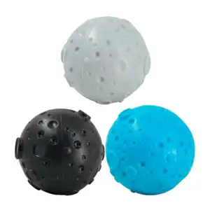 1pza Pelota de caucho de 7cm para perro, variedad de colores / f39