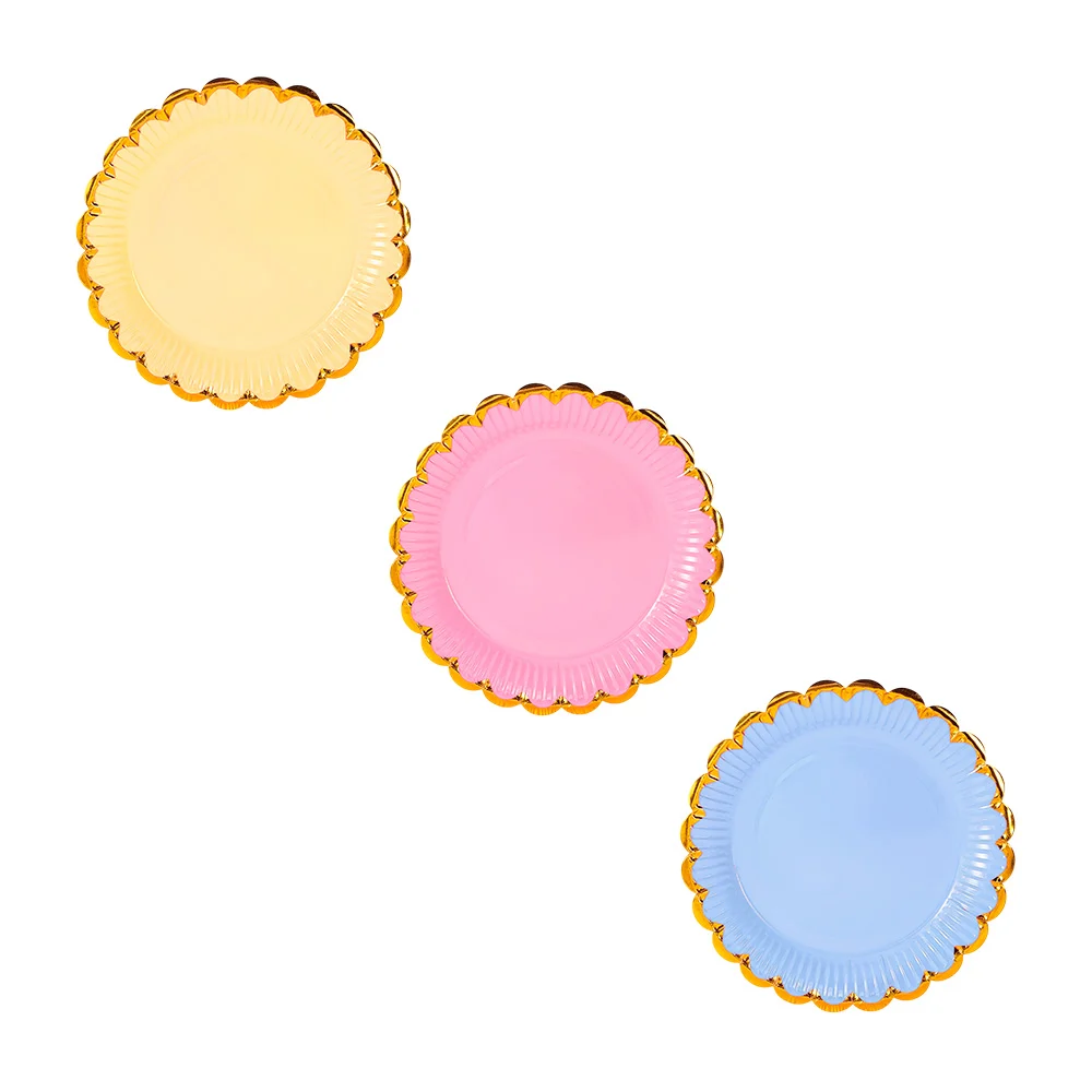 Paquete de 10 platos con forma de flor y orilla dorada para pastel, 2…
