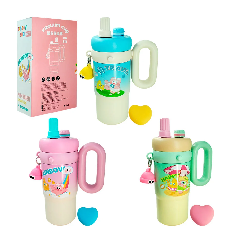 Vaso tipo termo de 850ml con diseño infantil y doble boquilla + llave…