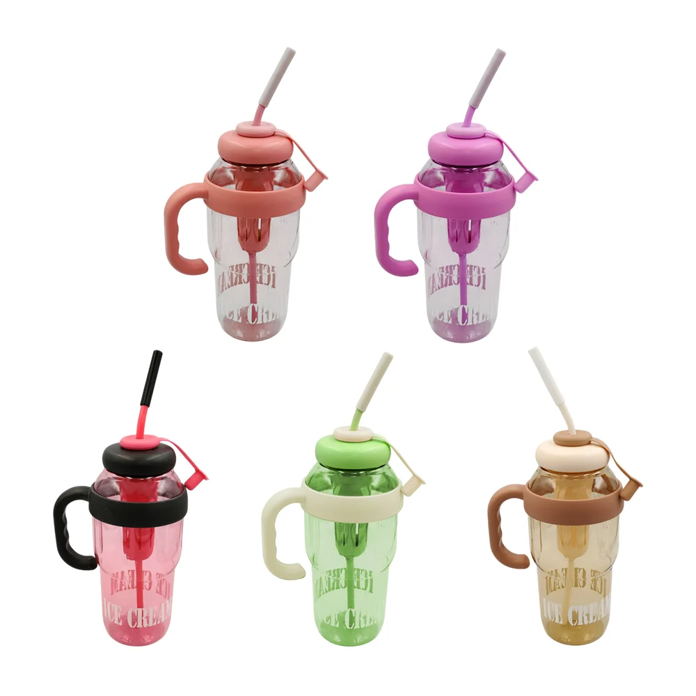 Botella de plástico transparente con infusor, agarradera y popote, va…