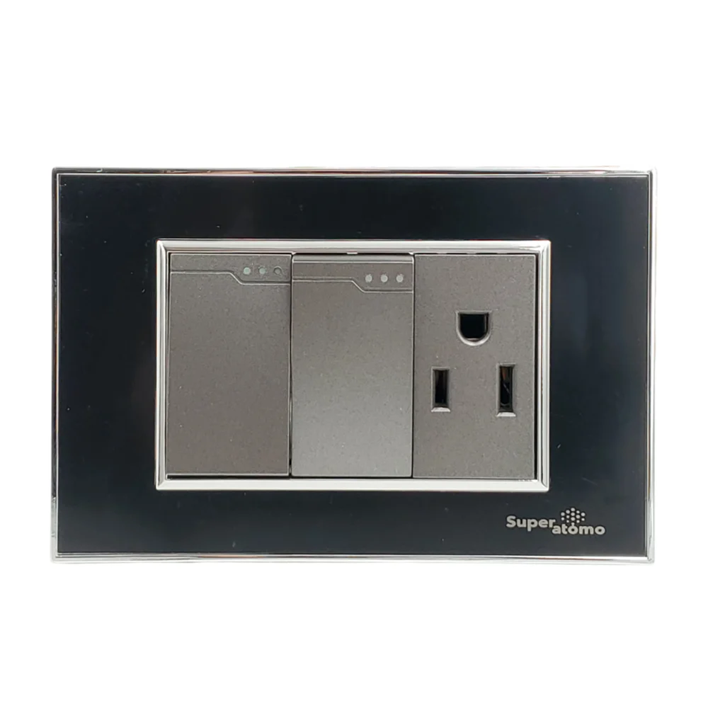 Placa en color negro estilo minimalista con 2 apagadores y 1 contacto