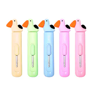 1pza Mini cutter con diseño de pájaro, variedad de colores / s-9602
