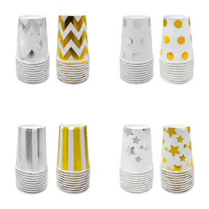Paquete con 10 vasos desechables con estampado metálico, variedad de …