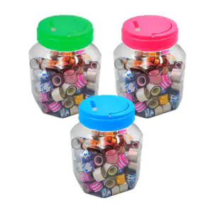 Bote tipo alcancía con aprox 90 mini cintas decorativas, variedad de …