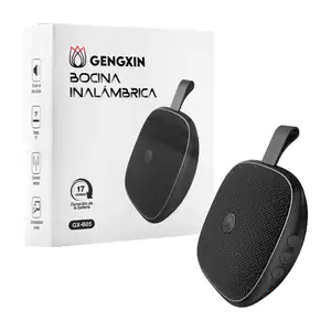 Bocina inalámbrica gengxin pequeña cuadrada en color nego con asa / g…