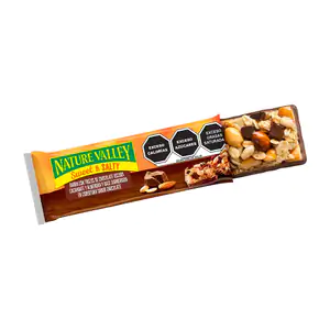 Barra nature valley sweet and salty de granola natural con chocolate,…