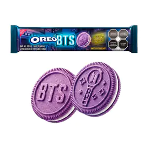 Paquete con 10 galletas oreo bts de 109.5g sabor hotcake