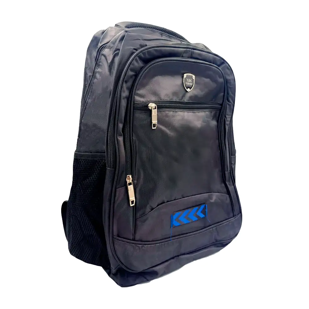 Mochila 4 compartimentos, 2 redes laterales con detalle tipo flechas …