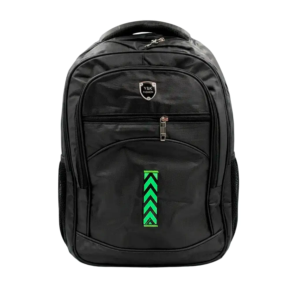 Mochila 4 compartimentos, 2 redes laterales con detalle tipo flechas …