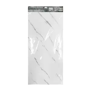 Paquete con 5 láminas de papel tapiz con diseño de mármol, blanco con…
