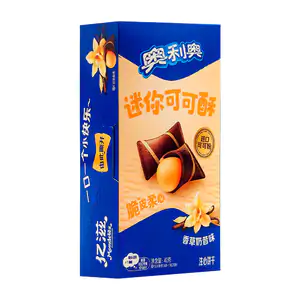 Paquete con mini galletas infladas con relleno de crema sabor vainill…