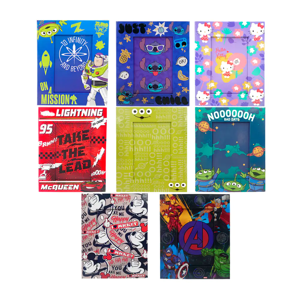 Marco para fotografía 20x16cm con temática de disney, variedad de diseños y colores / h4-cf126.m