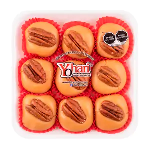 Charola con 9pzas de jamoncillo de leche con nuez yohari 200g / 252164