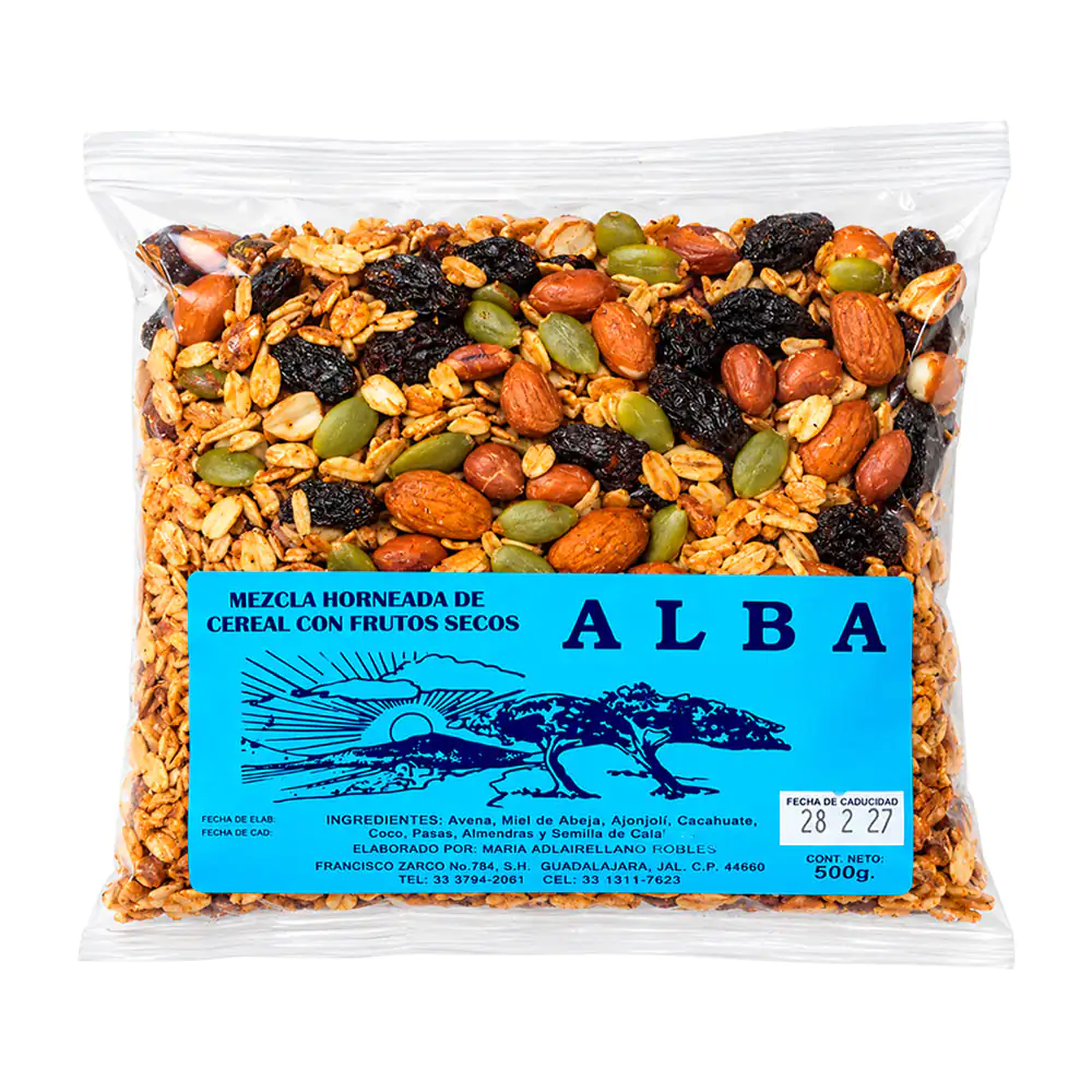 Bolsa con 500gr de granola con coco y frutos naturales / granola