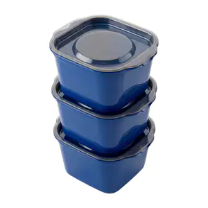 Paquete con 3 tupper de plástico rectangulares en color azul con capa…