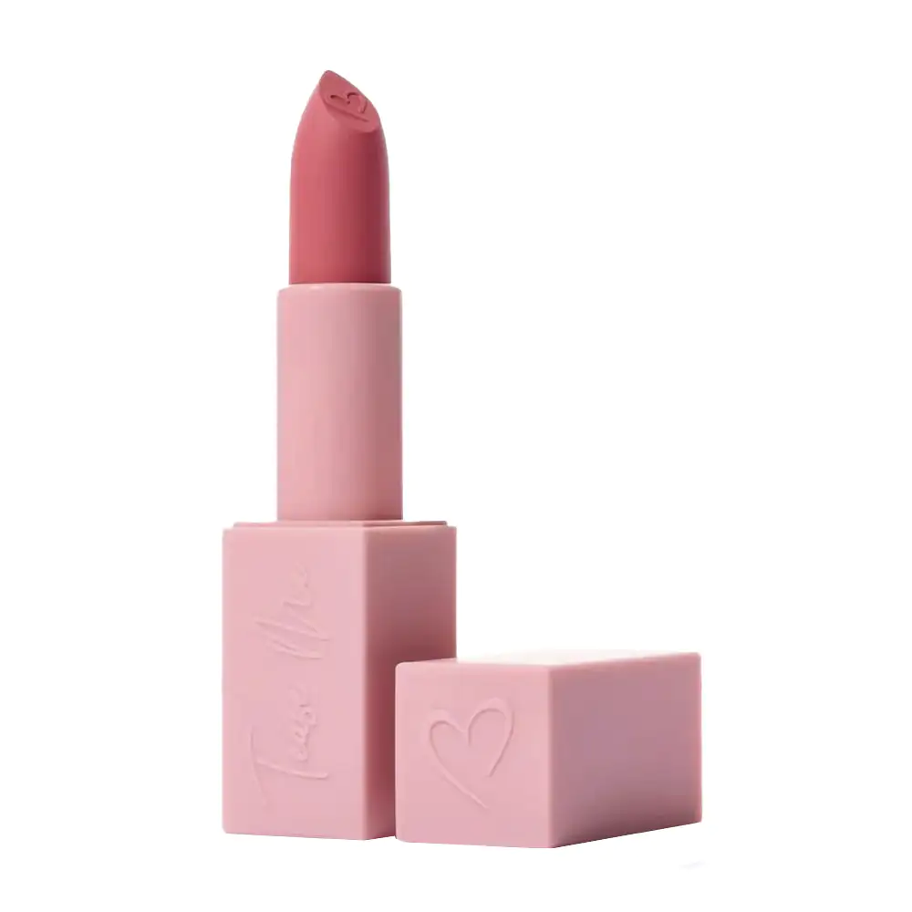 Labial matte en barra tease me beauty creations, alta pigmentacion, 9m, dirty thoughts / tml-pt-10