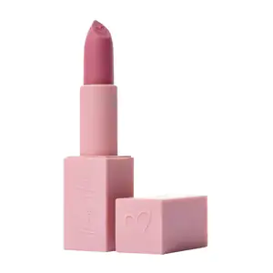 Labial matte en barra tease me beauty creations, alta pigmentacion, 9…