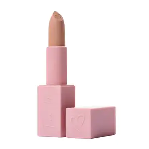 Labial matte en barra tease me beauty creations, alta pigmentacion, 9…